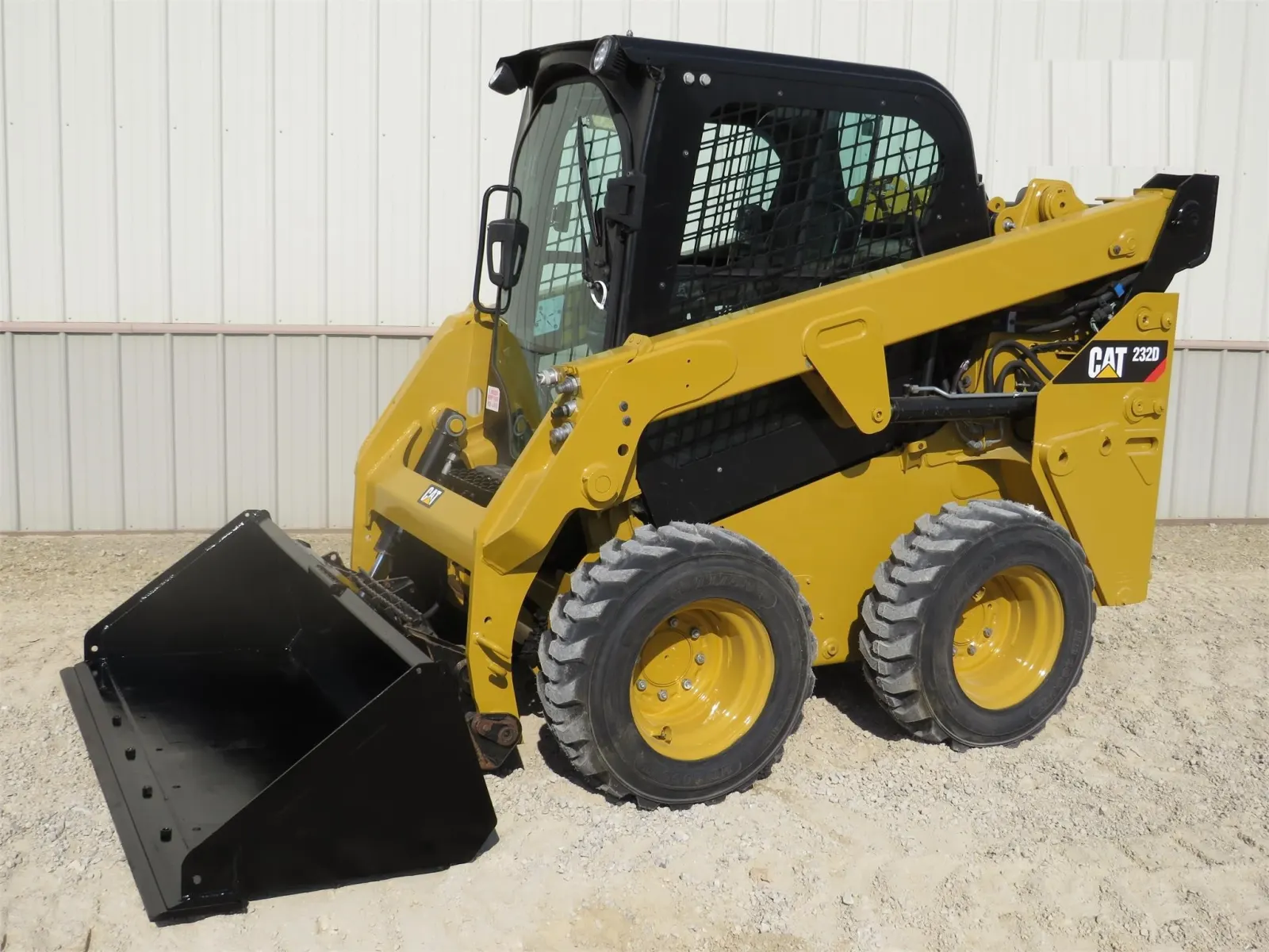 2018 Cat 232D